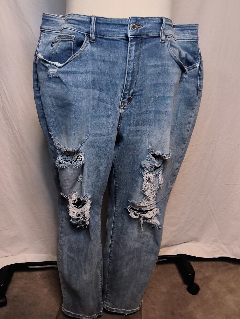Judy Blue Distressed Light Blue Ripped Denim Jeans 24W